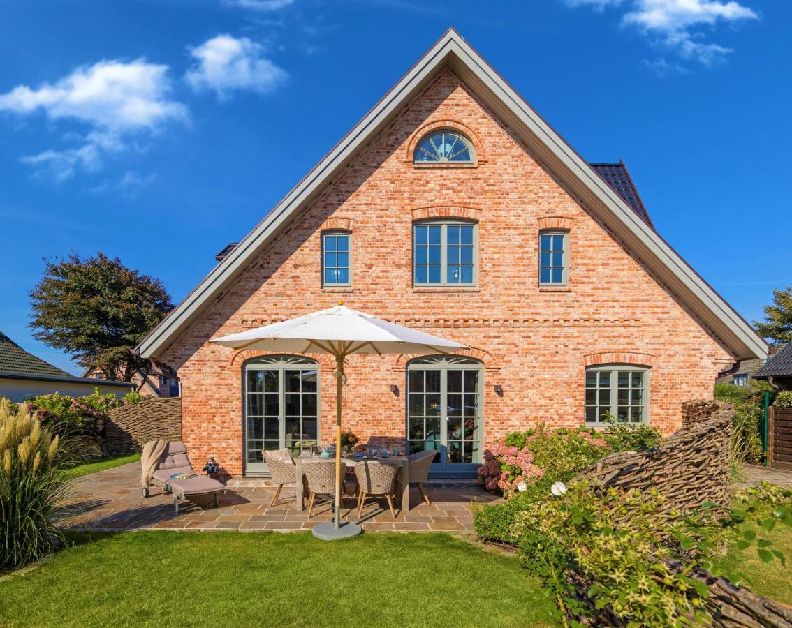 Ferienhaus Sylterliebe エクステリア 写真
